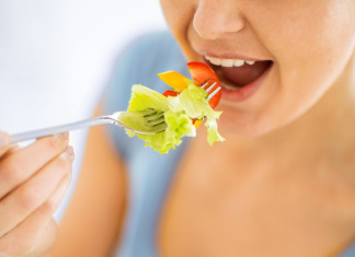 How to eat right and remain fit in life